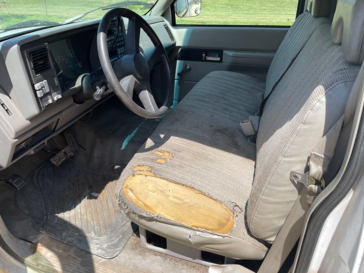 1994-gmc-1500-image-16