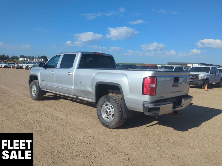 2018-gmc-sierra-2500hd-image-3