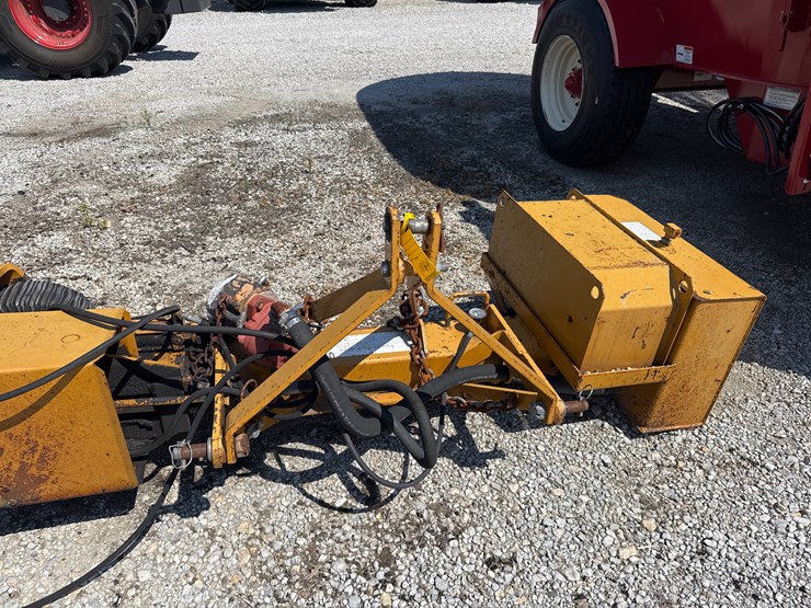 #1064-•-woods-mower-hs-106-image-3