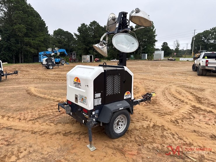 2019-allmand-bros-night-lite-v-series-nlv-image-2