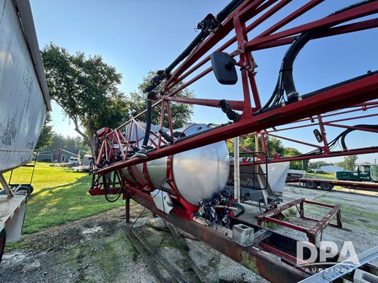 2014-case-ih-610-image-6