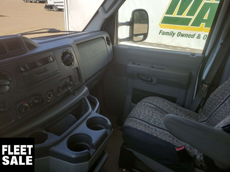 2011-ford-e450-image-19