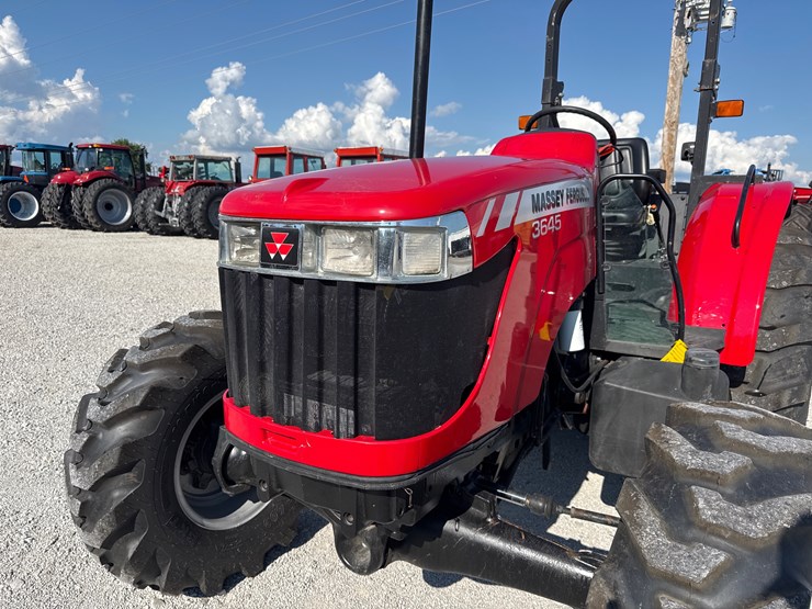 massey-ferguson-3645-image-9