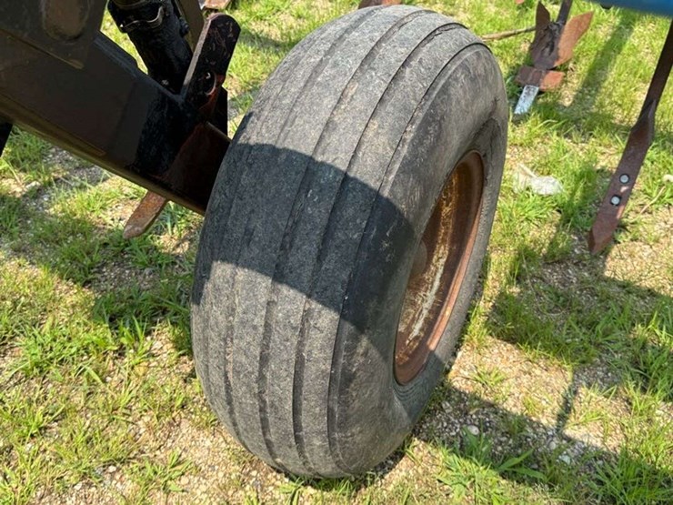 eco-tiger-champ-ii-dmi,-20’,-new-points-fall-of-’25,-tine-leveler,-has-front-discs-that-will-come-wi-image-11
