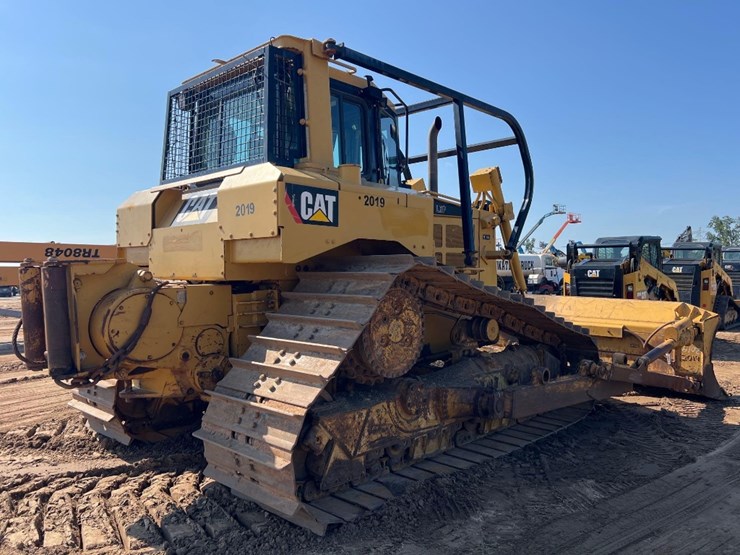2008-caterpillar-d6t-lgp-image-4