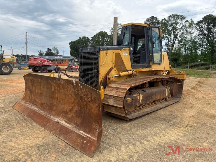 2010-deere-850j-image-4