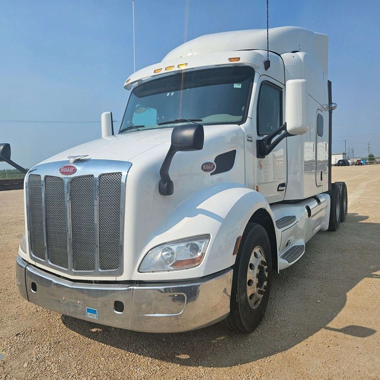 2019 PETERBILT 579