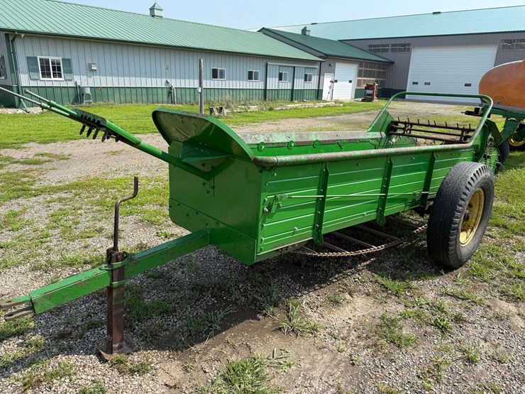 john-deere-r-image-1