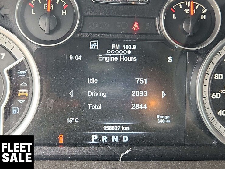 2015-ram-1500-slt-image-8