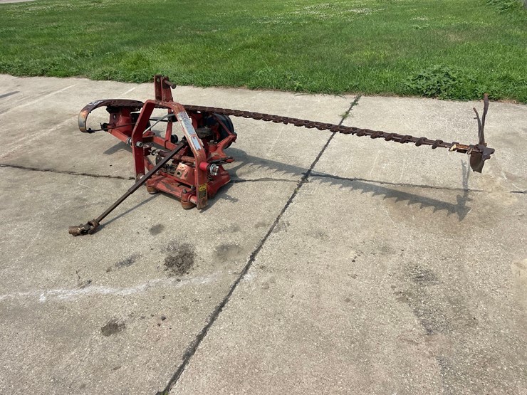 case-ih-1300-image-1