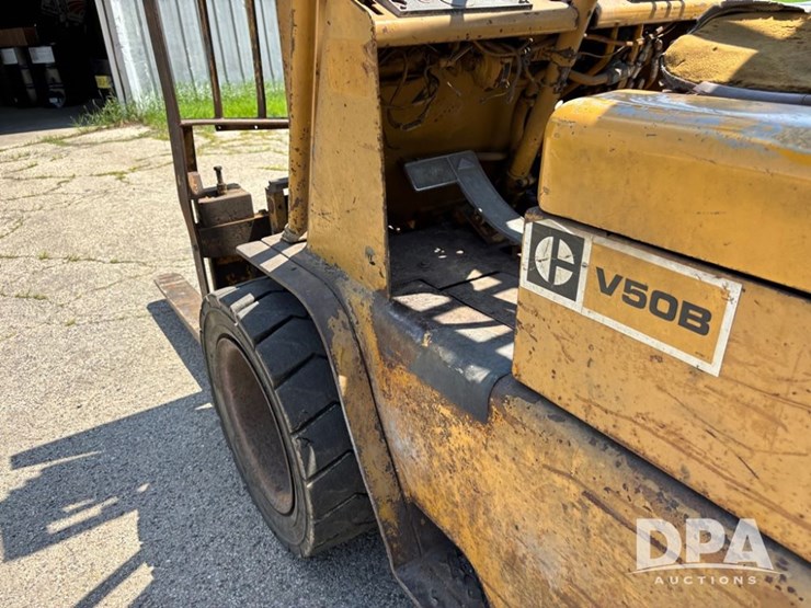 caterpillar-v50b-image-22