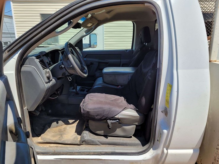 2009-dodge-ram-4500-image-6