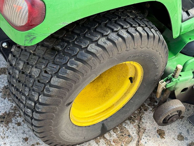 john-deere-x720-image-14
