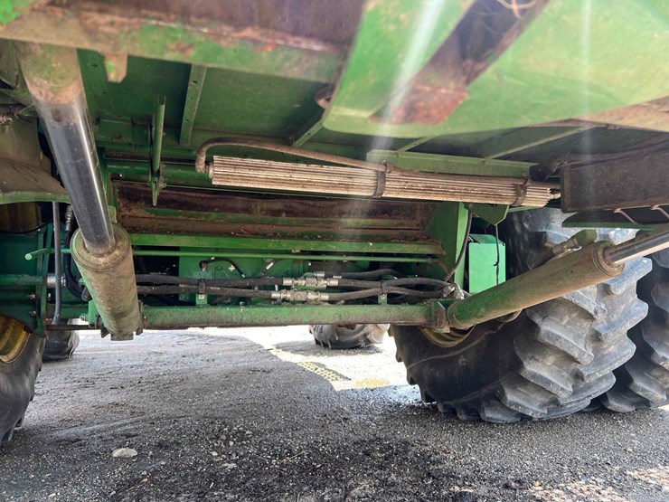 2021-john-deere-s680-image-30