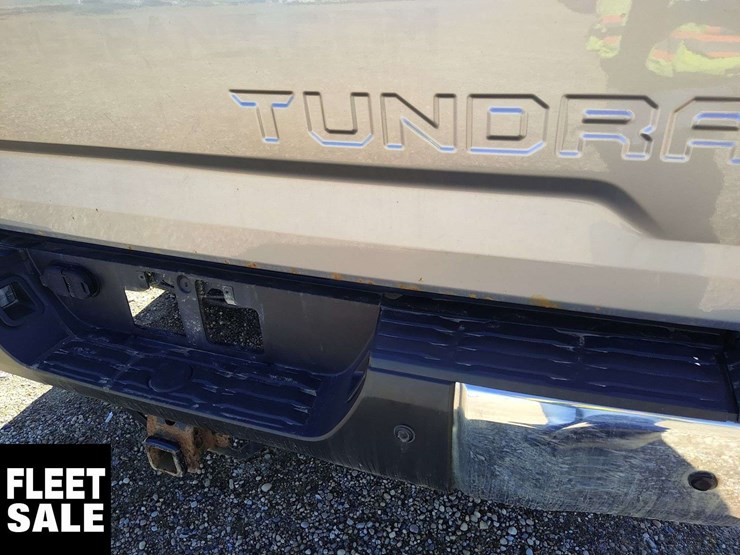 2017-toyota-tundra-image-28