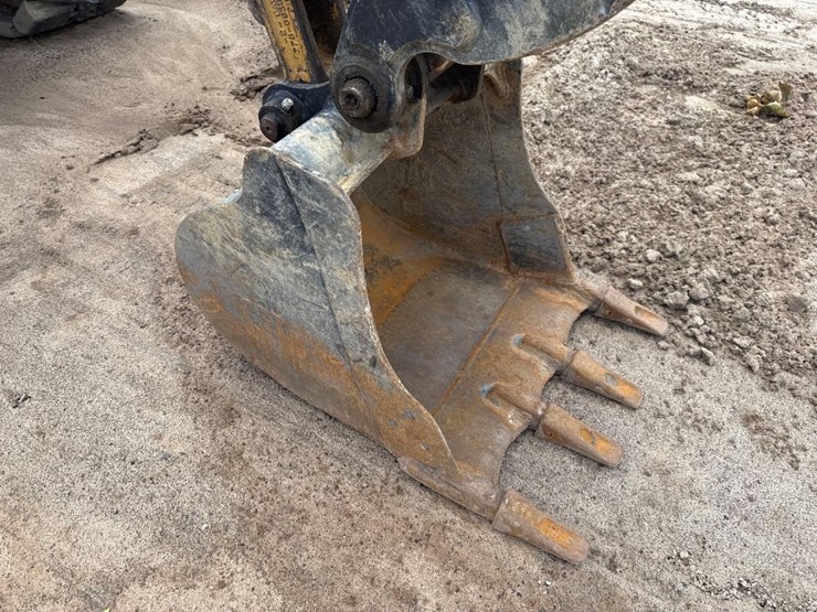 caterpillar-304e-cr-image-24
