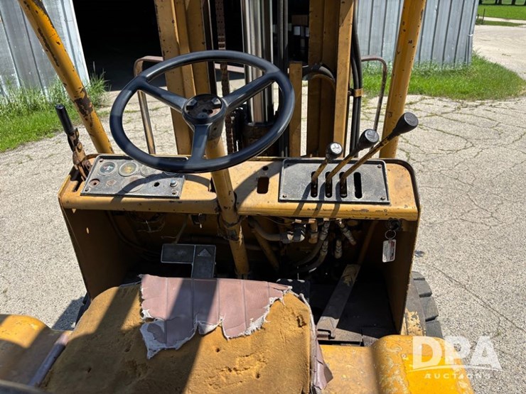 caterpillar-v50b-image-21