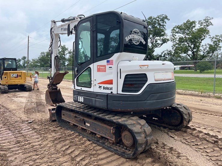 2012-bobcat-e80-image-2