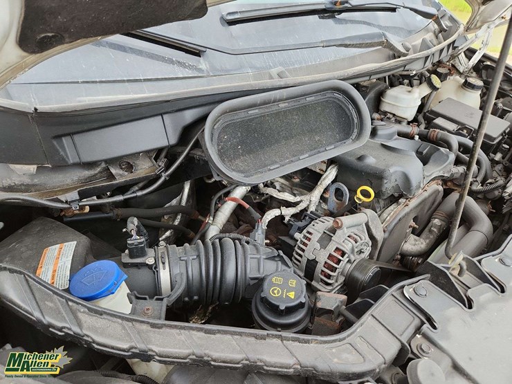 2015-ford-transit-image-25