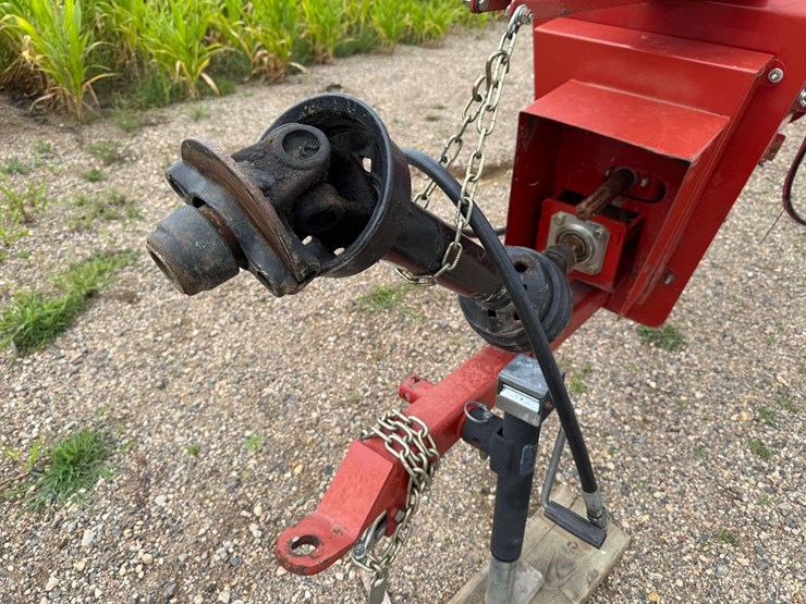2012-farm-king-1370-image-21