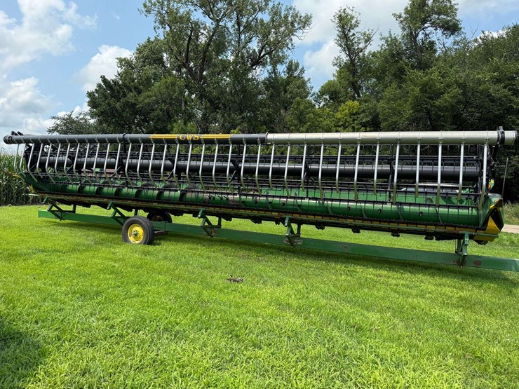 2008-john-deere-635f-image-2