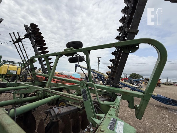 john-deere-30-image-6