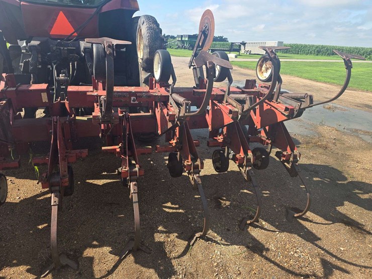 case-ih-183-image-3