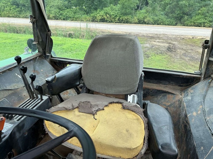 1980-john-deere-4440-image-17