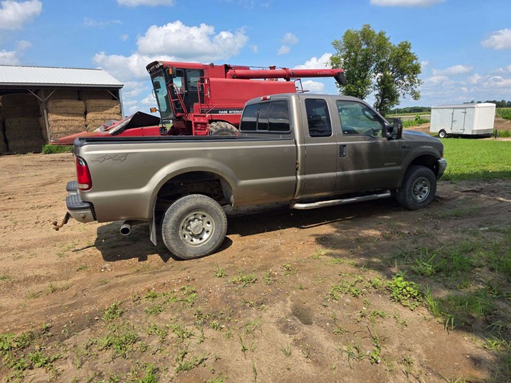 2004-ford-f350-xlt-image-7