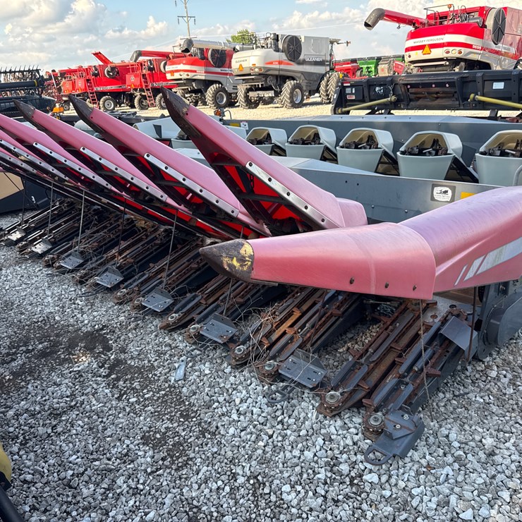 MASSEY-FERGUSON 3000