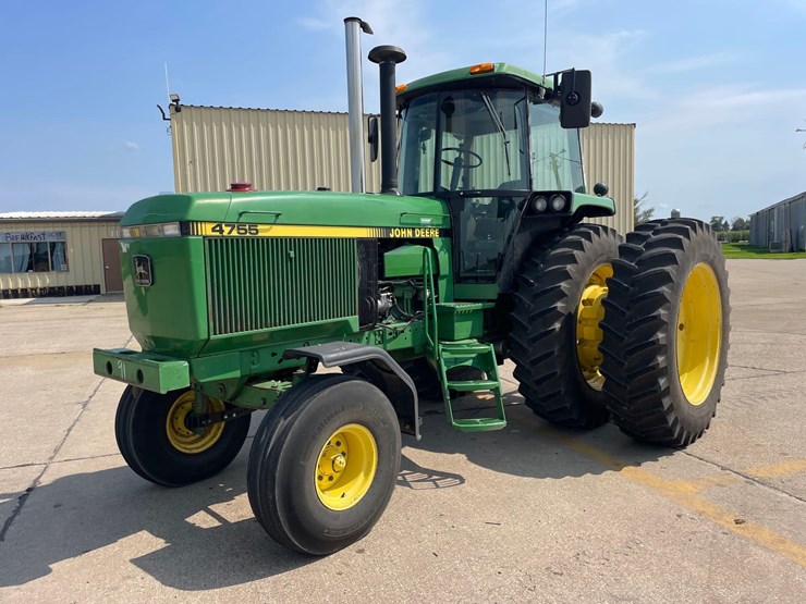 john-deere-4755-image-2