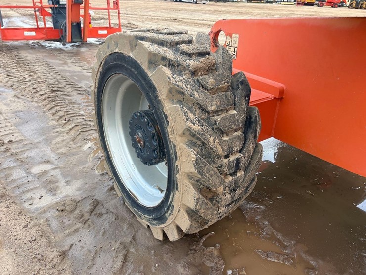 2008-jlg-800aj-image-13