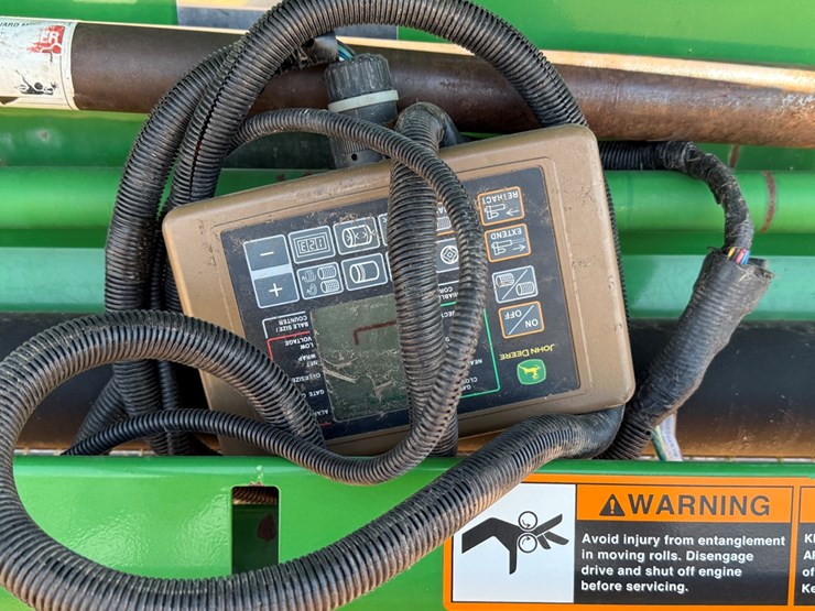 john-deere-569-image-16
