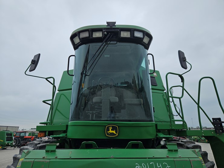 2004-john-deere-9660-sts-image-4