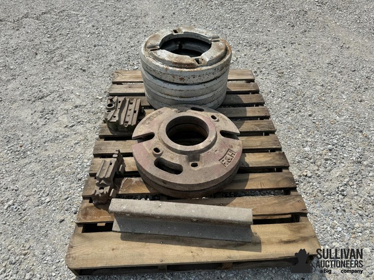 cast-iron-rear-wheel-weights-&-farm-support-image-6