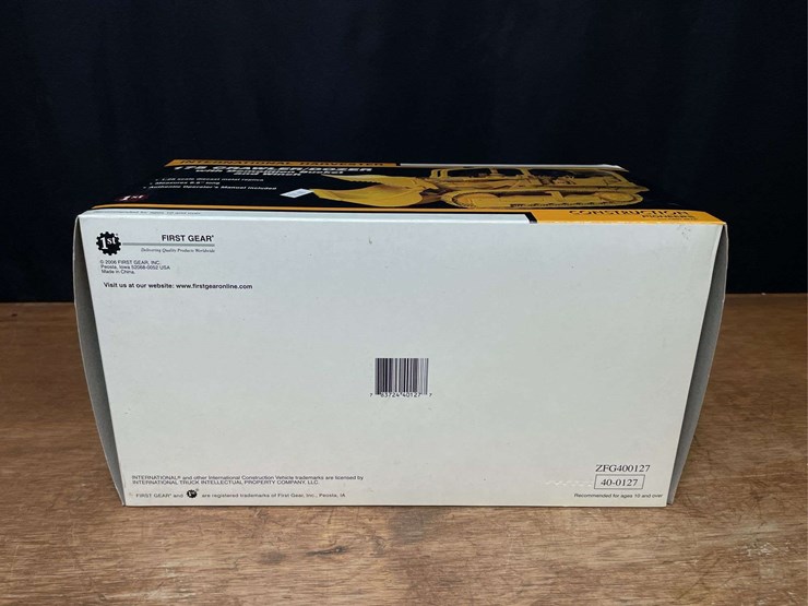 1/25-ih-175-crawler-dozer-nib-1st-gear-image-14