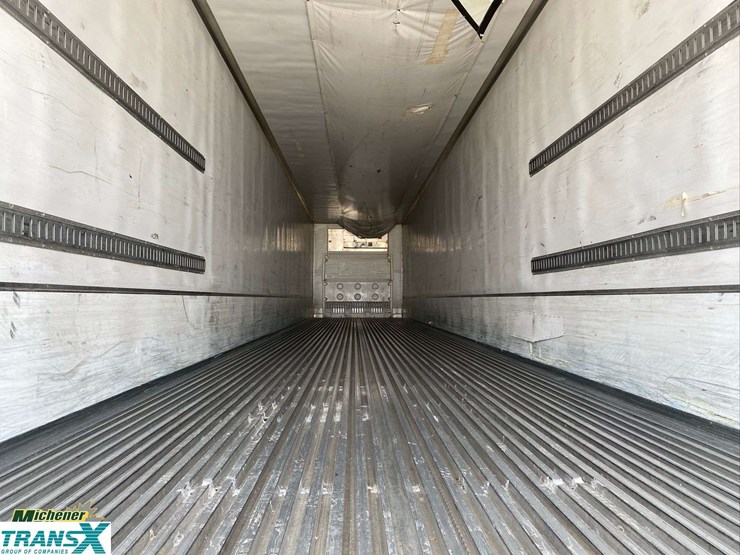 2014-utility-53'-x-102"-image-14