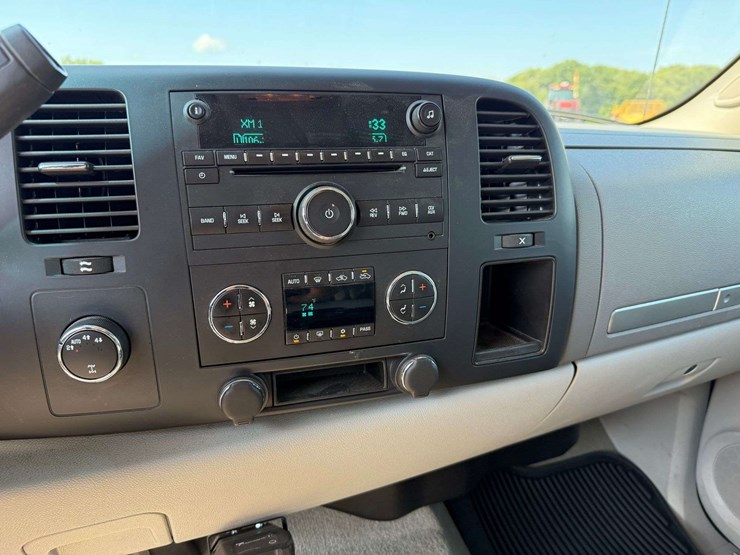 2008-gmc-sierra-1500-image-44
