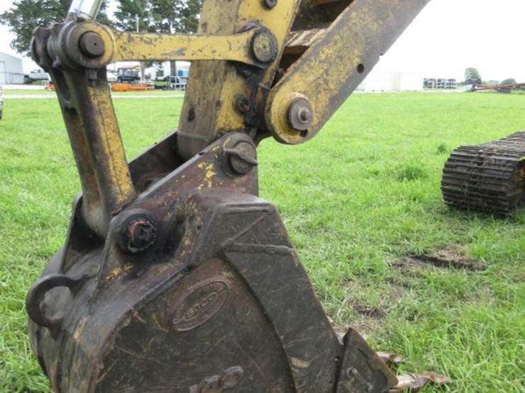 komatsu-pc200-lc-image-20