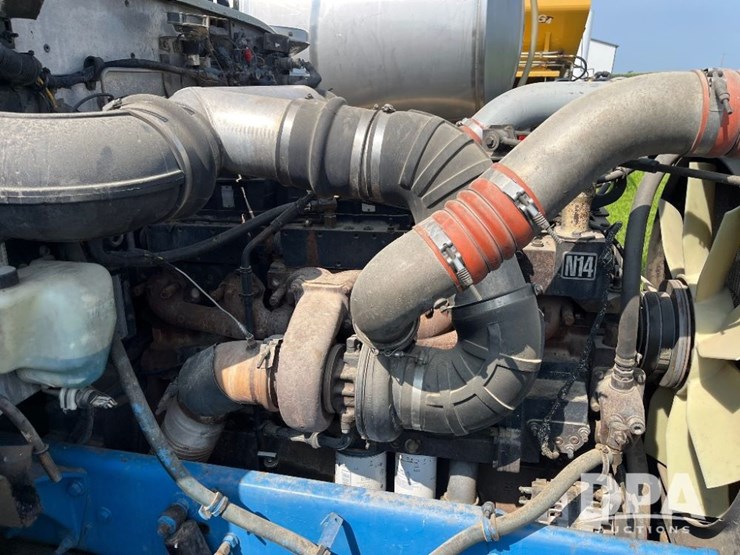 1993-peterbilt-377-image-74