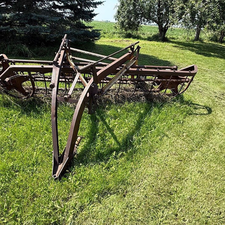 NEW HOLLAND 55