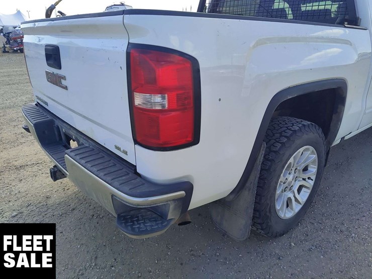 2017-gmc-sierra-1500-image-46