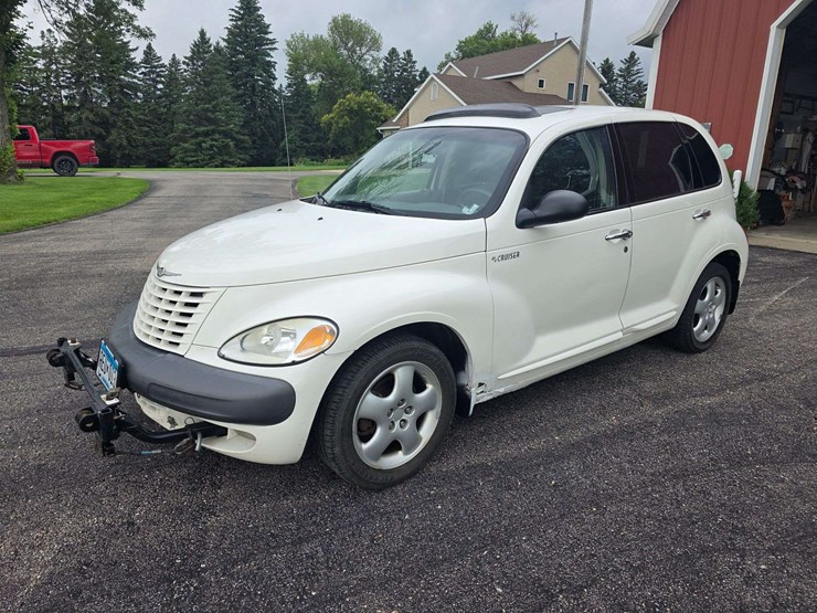 2001-chrysler-pt-cruiser-limited-edition,-129,033-miles,-5-speed-manual-transmission,-sun-roof,-cd/c-image-1