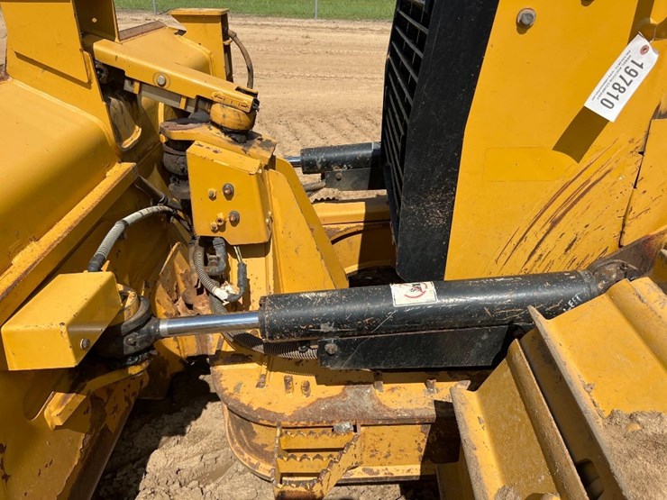 2019-caterpillar-d5k2-lgp-image-27