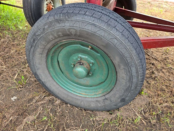 galvanized-flair-box-with-hoist-in-working-order,-on-running-gear,-wood-floor,-16”-tires-on-5-bolt-r-image-8