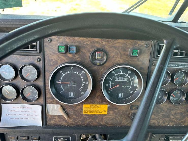 1995-kenworth-t600-image-21