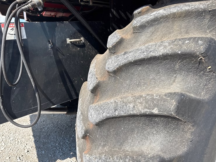 massey-ferguson-8780xp-image-12