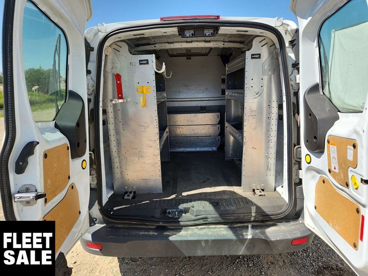 2017-ford-transit-connect-image-21