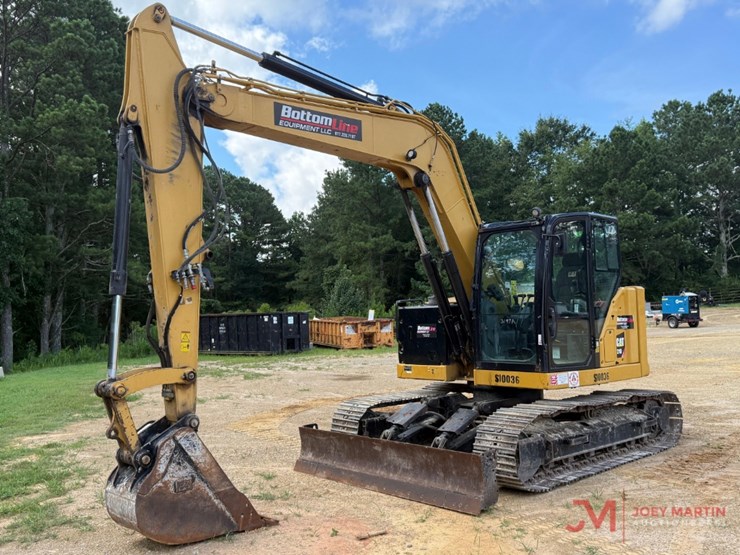 2019-caterpillar-310-image-2