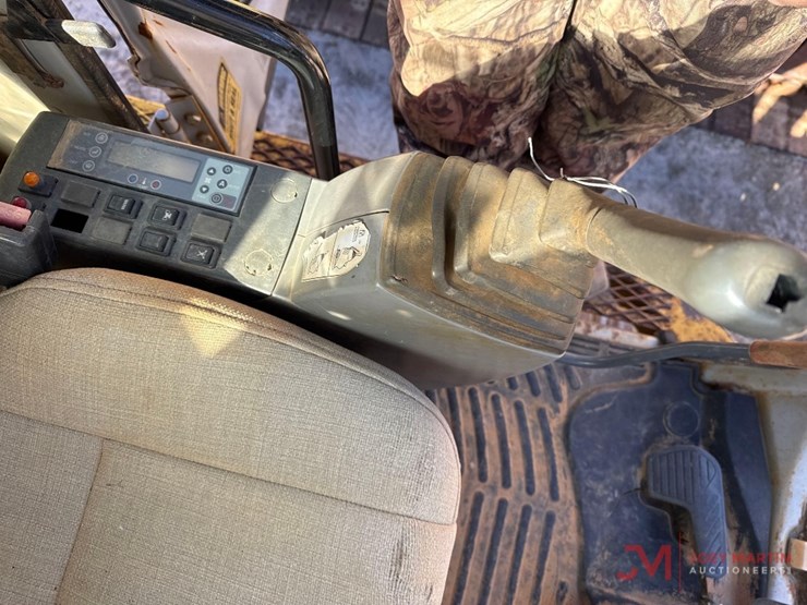 2003-kobelco-sk330-lc-image-23